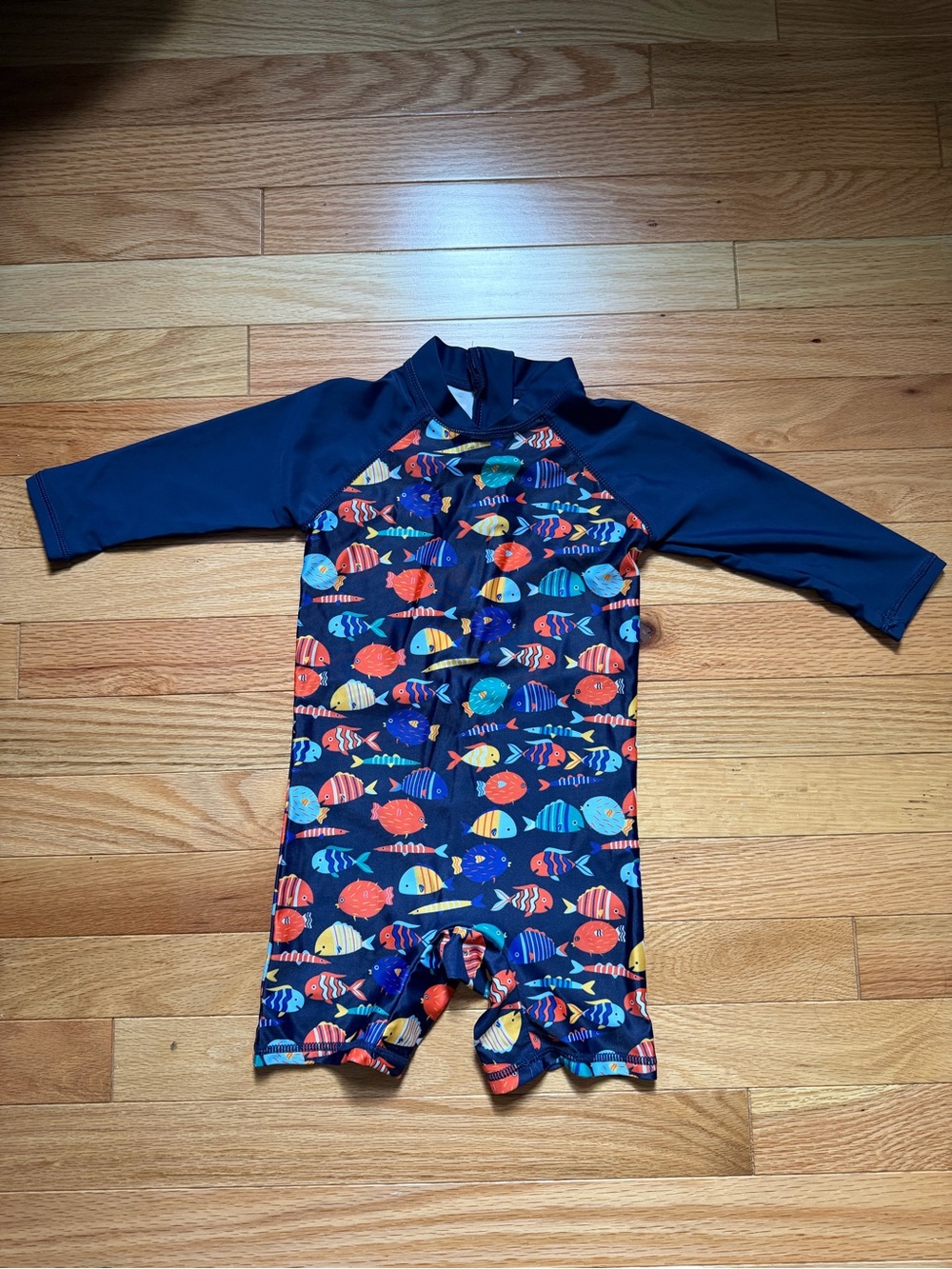 Kids Navy Blue Fish Print Long Sleeve Rash Guard Suit with hat